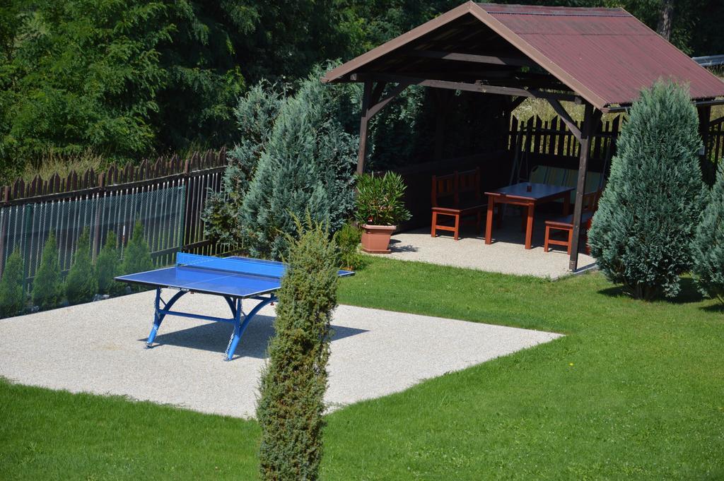 Penzion Kamejk Kamyk nad Vltavou Exterior foto